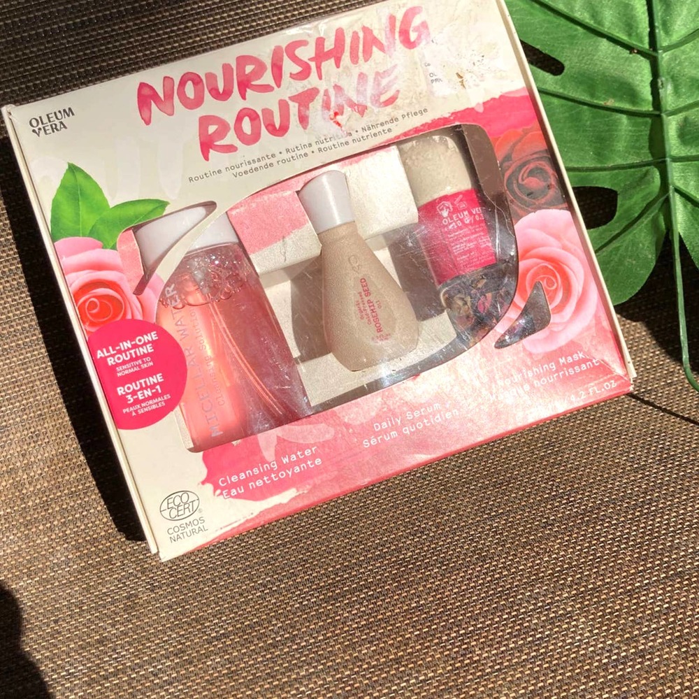 Nourishing Routine 3-in-1 Skincare Bundle Gift Set New in Box